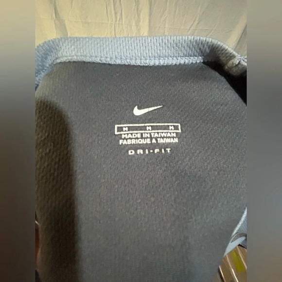 Men’s Nike Dri Fit long sleeve T shirt size M - Picture 5 of 5